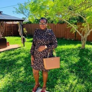 Meet your Posher, Kernande